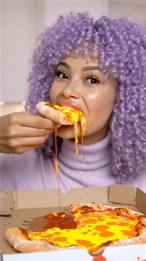 the craziest pizza slice ever 🍕 #asmr #mukbang