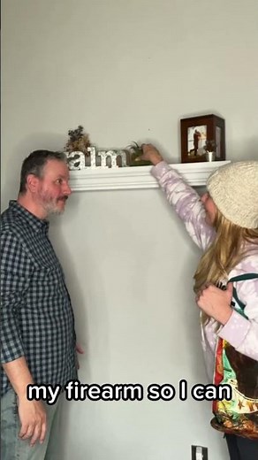 The shelf that’s more than décor.