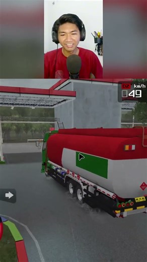 Hino 500 Trucks Loaded with Pertamina Fuel Leave the Oil Refinery TRUCKSID!! #hino500 #trucksid