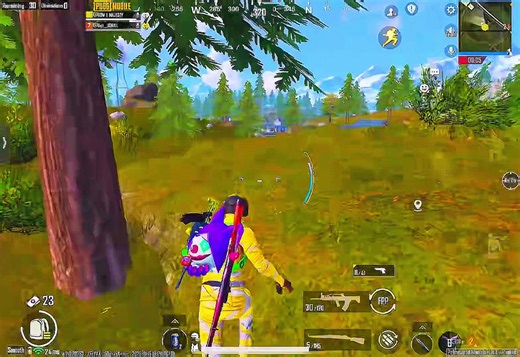 Mastering Pistol Combat Against Aggressive Squads in PUBG Mobile