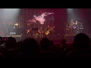 TRANSATLANTIC Perform IS IT REALLY HAPPENING From The Whirlwind Progressive Supergroup on CTTE 2022