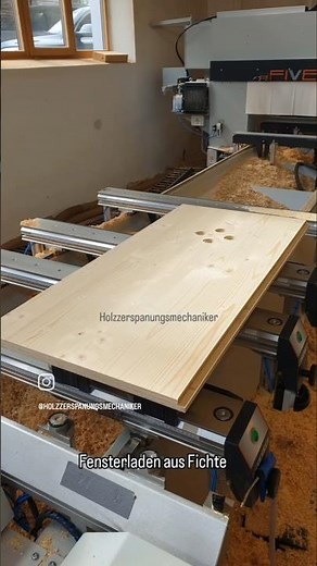 Fensterläden aus Fichte #schreinerei_huber_buch #fensterladen #fensterbau #Fenster #schreiner #wood