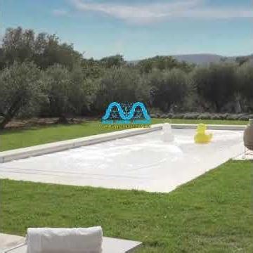 Movable floor system