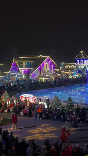 WinterFest Wonderland Parade at Kings Island