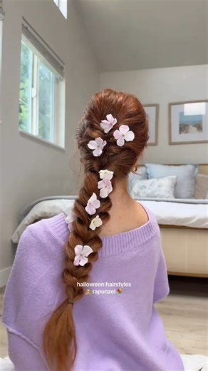 halloween hairstyles day 3: rapunzel 🌞👸🏼💜💐 #rapunzel #hairtutorial #braidstutorial #hairinspo #cute
