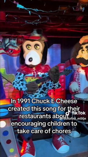 Chuck E Cheese History: The Lost 1991 Soviet Union Song