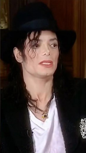 Have you ever noticed how Michael Jackson had teeth as white as pearls? #michaeljackson #teeth #fyp