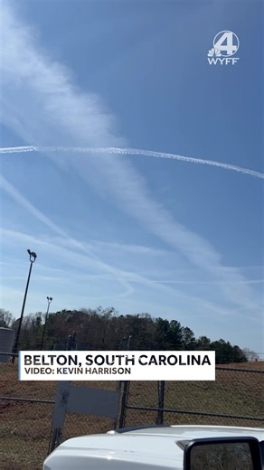 1.4M views · 3.9K reactions | WYFF News 4 started getting emails, pictures and video at 12:20 p.m. about "circles in the sky." We are looking for answers: https://www.wyff4.com/article/circles-in-sky-south-carolina-contrails/70435523 | WYFF News 4 | Facebook
