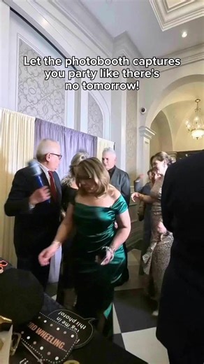 ✨😄 When your guests are having this much fun, you know the photobooth is doing its job. Quick snaps, bold poses, and nonstop smiles make every session feel like its own mini celebration. Planning a party in Toronto or the GTA? Send Vivid Curiosity Photobooths a message and let’s capture the fun together. #torontophotobooth #photoboothgta #eventphotobooth #photoboothfun #GTAEvents