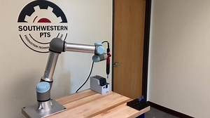 Universal Robots Desoutter Screwdriver