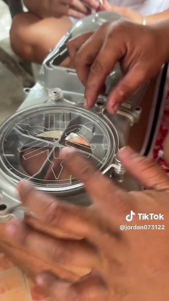 Acrylic Crankcase Cover for Yamaha Aerox V2