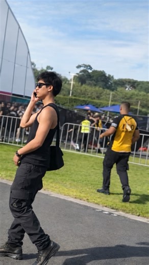 Rave Residence | Festival fitness unlocked 💀😂 ID: @robin__schulz - Embers | Instagram