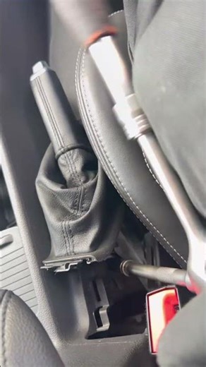 Ford focus ST 2017 handbrake adjustment