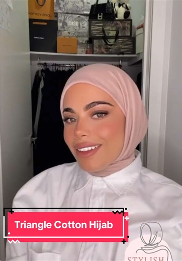 Effortless charm, everyday elegance. The “Elastic” Cotton Triangle Hijab – where softness meets sophistication. Now in 9 stunning shades. بساطة راقية وأناقة يومية حجاب قطن مثلث “أبو سير” – نعومة تلتقي بالأناقة متوفر بـ ٩ ألوان ساحرة #hijabfashion #hijabstyle #modestfashionaustralia #hijabshopaustralia #hijabootd #modestwear #muslimahfashion #hijabforher #hijabstyle2025 #حجاب
