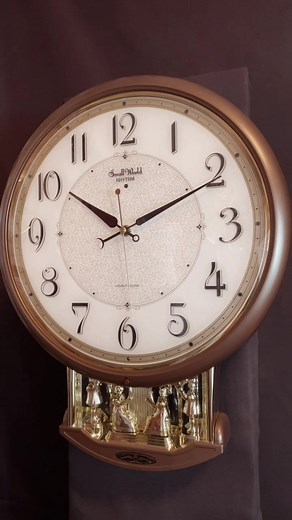 ayo what the clock doin?!? 😳 #omg #amazing #oddlysatisfying #fyp #clocktok