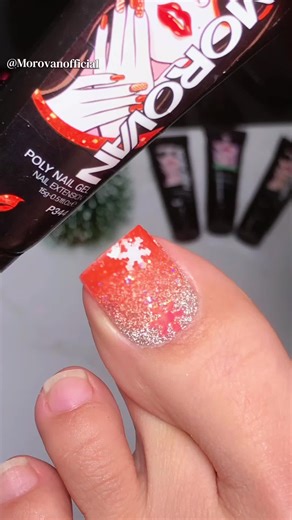 Gradient Snowflake Style Poly Nails Tutorial