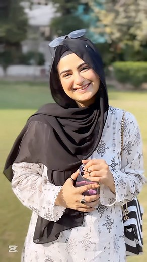 55K views · 11K reactions | Ajao na ap . . . . . . . . . . . . #batool #explorepage #reelsinsta #viralvideos #reelsindia #batoolpoetry #viral | Stunning Batool | Facebook