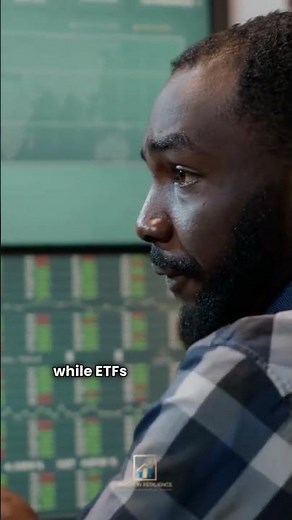 Index Fund vs. ETF – What’s the Difference? (Explained Simply) - Investing Index Funds vs ETFs