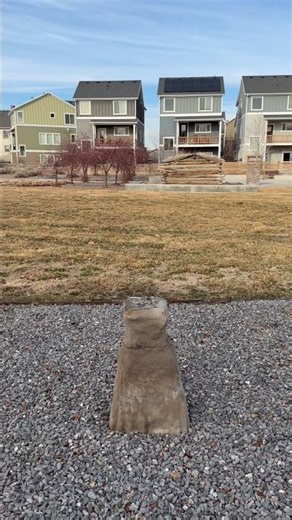 Poltergeist movie in real life 😳…#poltergeist #poltergeistactivity #cemetery