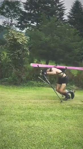 Ski mountaineering… in the park? 😎⛷️ Off-season creativity, Shima Tokutaro style! 📹: @tottoko_tokutaro #Olympics #WinterOlympics #MilanoCortina2026 #SkiMountaineering | Olympics