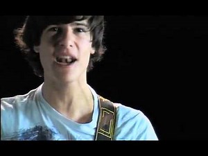 BTWINS - Mi rubi l'amore - Sanremo 2011 [OFFICIAL VIDEO]