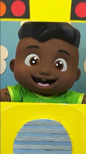 The Wheels On The Bus Dance! 🚌🕺