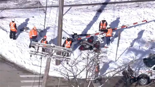ABC 7 Chicago on Instagram: "Inbound and outbound Metra BNSF are back on the move Monday, after an inbound Metra train hit a vehicle near Hinsdale, the commuter rail said. Tap the link in our bio for more."