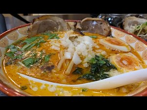 酔っても無料トッピングをフルで楽しもうとしてる変なおじさん