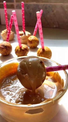 Cake pops for the boys #howto #voiceover #minitutorials #fyp
