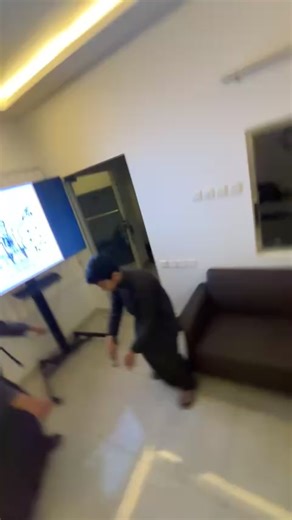 منغله: لحظات مضحكة ومسلية