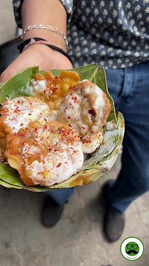 9.8K views · 380 reactions | Patte Wale Dahi Papdi in Udaipur Street Food #veggiepaaji #streetfood #udaipur #reelsindia #viralreels #foodreels | Veggie Paaji | Facebook