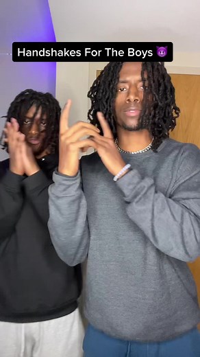 Cool Handshakes for Kings | Unique Ideas & Tutorials