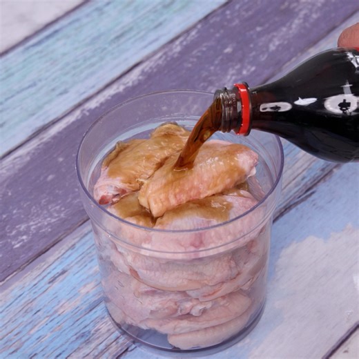 Put coke on chicken wings, a tip I learned from a Chinese | Recipes Learn