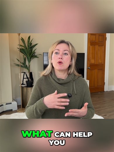 Stop Expecting Every Sound! Learn English Phrases. Watch the rest of the 35 minute lesson on the @gonaturalenglish YT channel. #englishlesson #Englishfluency #listeningskills #Englishcourse #thinkinEnglish