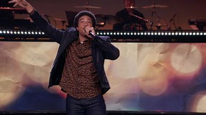 The son of #ApolloLegend Richard Pryor takes the stage during tonight's episode of Showtime At The Apollo, and what happens is definitely a surprise. You just never know how the Apollo audience will react to a comedian.... Find out tonight when #ShowtimeApollo returns at 9/8c on FOX, and join us live to share your thoughts on Twitter! | Apollo Theater