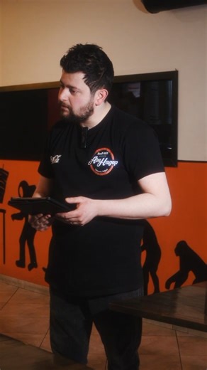 Համեղ ուտեստներ և ծիծաղ՝ Abu Hagop-ում