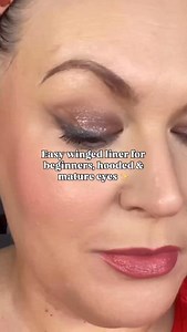 Easy winged liner for more mature or hooded eyes 👀 | No Spring Chicken