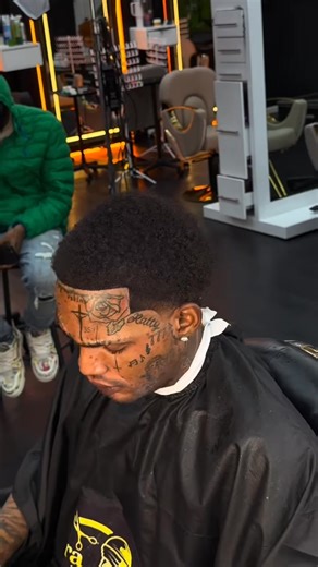 19K views · 1.5K reactions | Can we confidently claim that Skeng represents the new Tommy Lee of the younger generation | Tanaka Sparta Y.S.G | Facebook