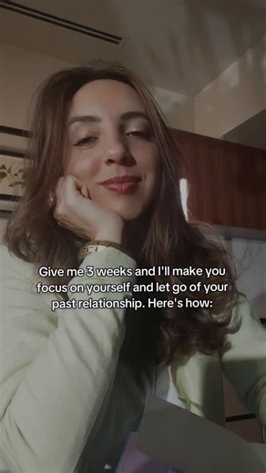 Marcela Variani | Relationship Coach & Wellness Consultant on Instagram: "Many people confuse love with attachment. Love feels safe and expansive. Attachment feels anxious, obsessive, and exhausting. As a coach, I'm here to guide you. Give me 3 weeks. Day by day, this is exactly how I bring you back home to yourself. Day 1 Write a clear decision statement: “I am no longer engaging with what drains me.” Delete chats from your main screen. Mute their name. This creates psychological separation. Da