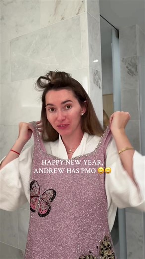 Great last outfit of the year, not so great mood tho 😍🤡 #grwm #newyearseve