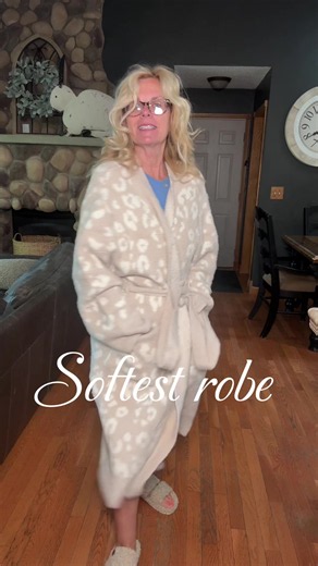 Softest robe: cozy breathable robe for summer and winter