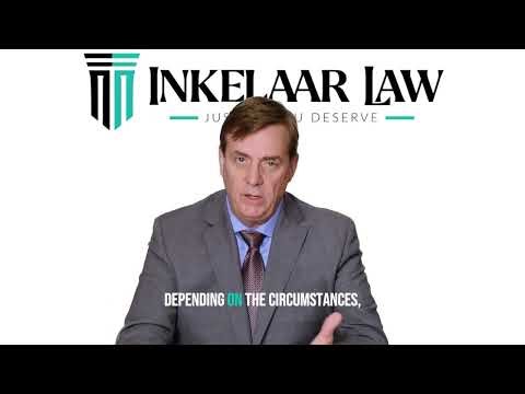 Injury Lawyer Omaha Explains Dodge Street Reverse Lanes and Head On Collision Fault