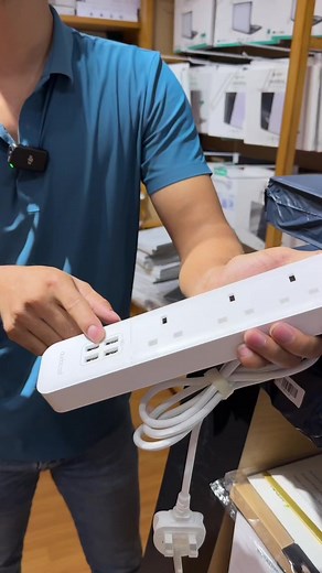 Dodocool 4-Port Power Extension with 4 USB Ports and 3100W Support