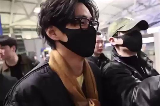 THE FOOTAGE FROM THE REPORTER’S CAMERA THAT TAEHYUNG TOOK 🥹🥰💜 #Taehyung #BTS #btsarmy #everyonehighlightsfollowers | Jenie Boncalan