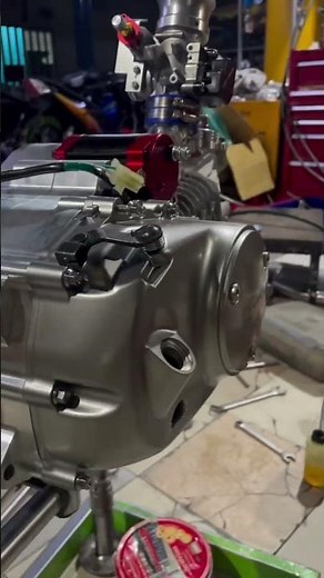 This motorcycle engine looks absolutely incredible.