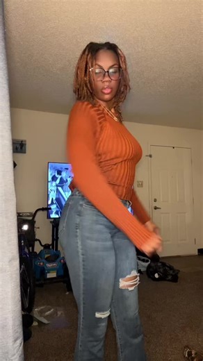 TeeTee (@tinia_love)’s videos with original sound - Dababy