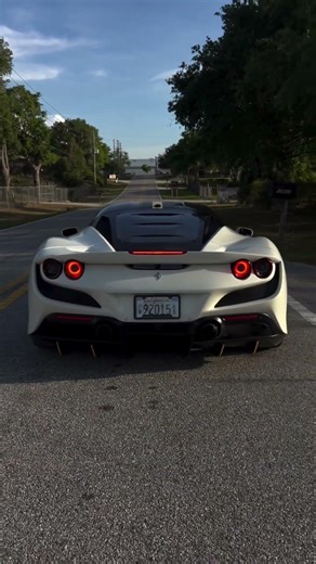Warning ⚠️ Loud Ferrari on the loose 🐎🔥Sound ON or keep scrolling. #ferrari #caredit
