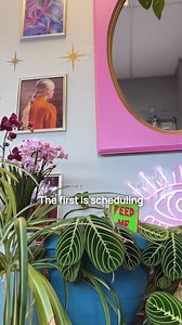 Is your team tired of complicated hair salon software slowing them down? GlossGenius makes payments, scheduling, and client care easy for everyone, so you can grow more with less busywork. | GlossGenius