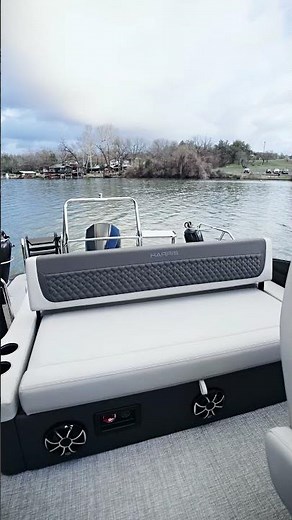 The Ultimate Family Pontoon? Meet the All-New Harris Sunliner 🌊 #youtube #shorts #lifestyle #shorts