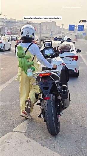 Tiny Legs, Big X-Cape 1200 and a Smooth Dismount #xcape1200 #girlrider #motorcycle #advriding